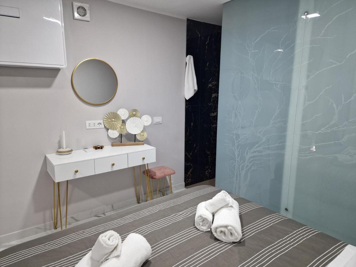 Apartament Megaride House Neapol Zewnętrze zdjęcie