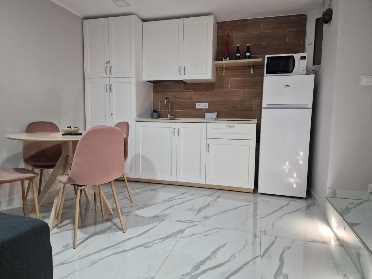 Apartament Megaride House Neapol Zewnętrze zdjęcie