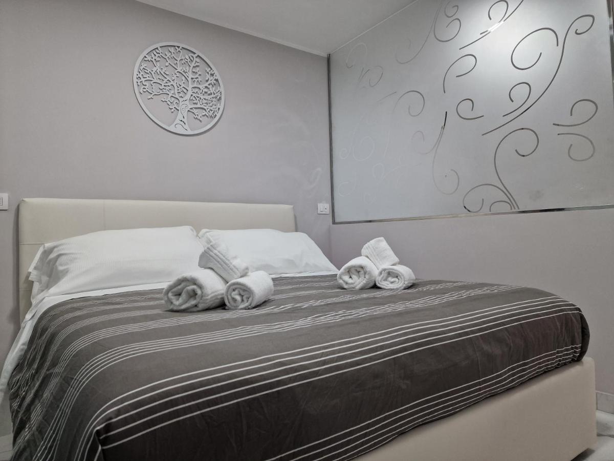 Apartament Megaride House Neapol Zewnętrze zdjęcie