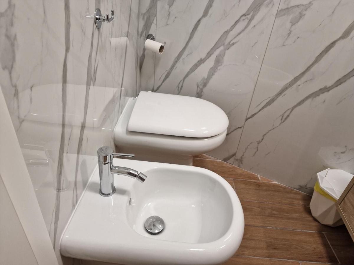 Apartament Megaride House Neapol Zewnętrze zdjęcie